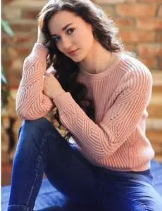 Elite escort service in Daryaganj for home and hotel visits